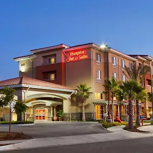 Hotel Hampton & ***
